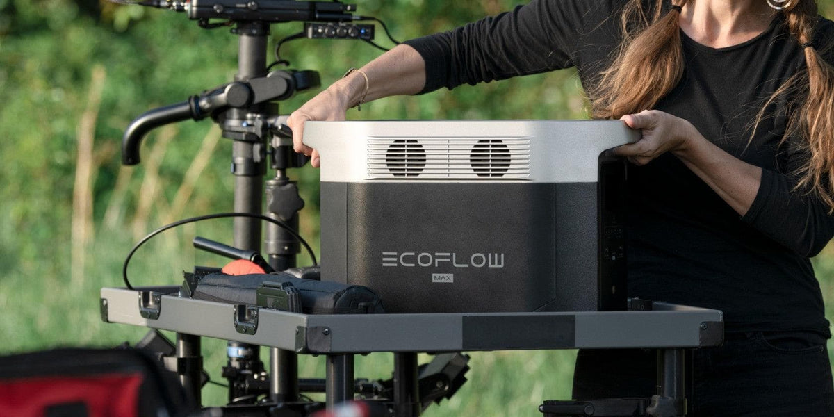 EcoFlow DELTA Max 2,400W 2,016Wh Portable Power Station + 200-800 Watts of Rigid Solar Panels