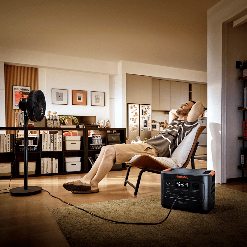 Jackery Solar Generator HomePower 3000 with SolarSaga 500 X - image 7